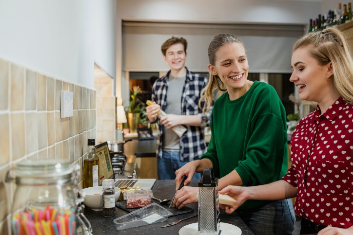 Image of What Household Items To Share With Your Roommates