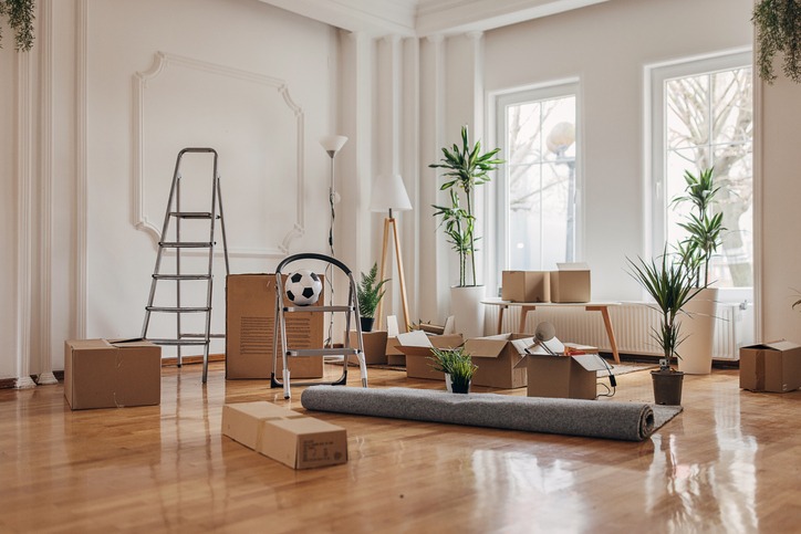 Picture of 9 Genius Tips on How to Make a Small Apartment Feel Bigger - Budget ...